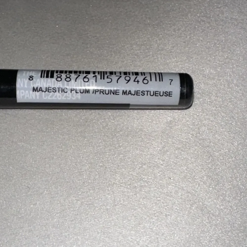 New Avon fmg Glimmer Cream Eyeliner In Majestic Plum Sealed Purple Purple-ish